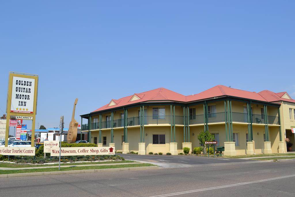 Golden Guitar Motor Inn Tamworth Exterior photo